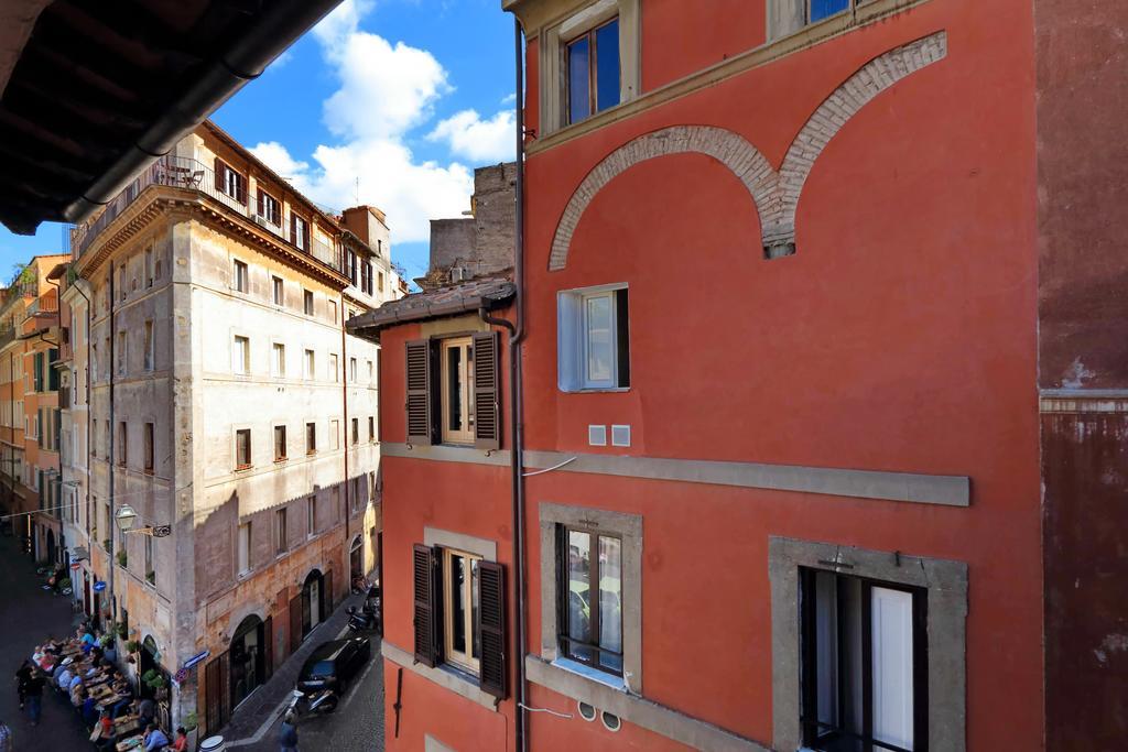 Romeloft | Coronari Charming Apartment Roma Exterior foto