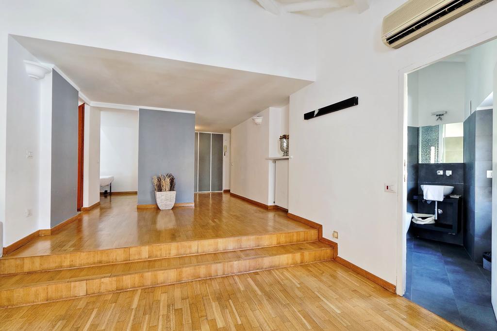 Romeloft | Coronari Charming Apartment Roma Exterior foto